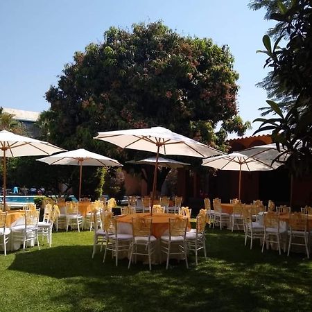 Hotel Quinta Del Descanso Cuautla  ภายนอก รูปภาพ