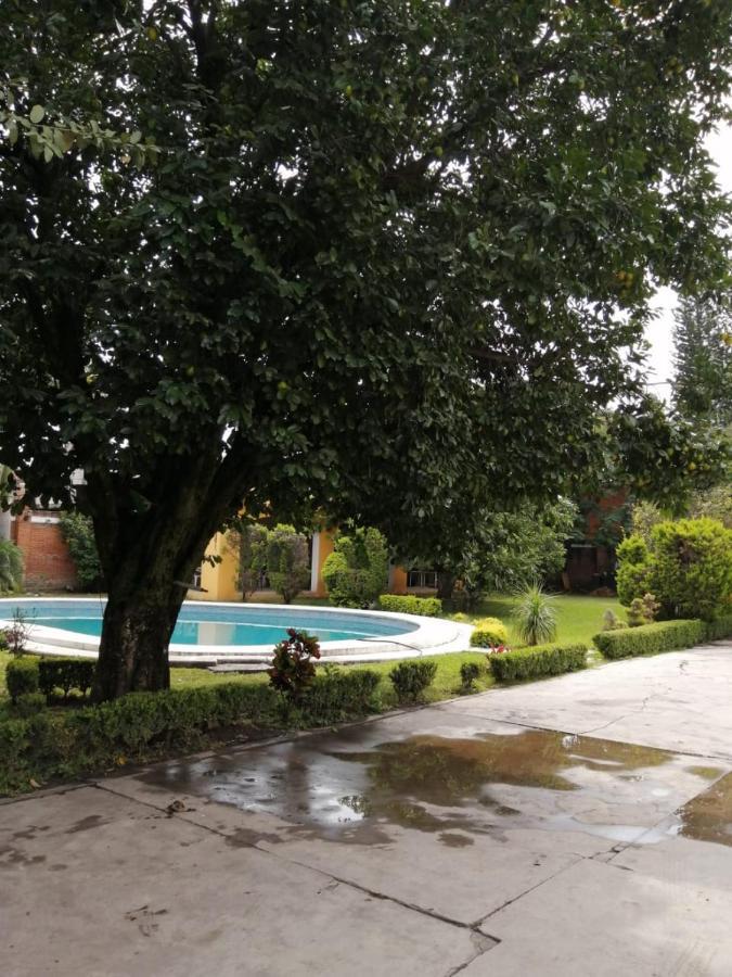 Hotel Quinta Del Descanso Cuautla  ภายนอก รูปภาพ