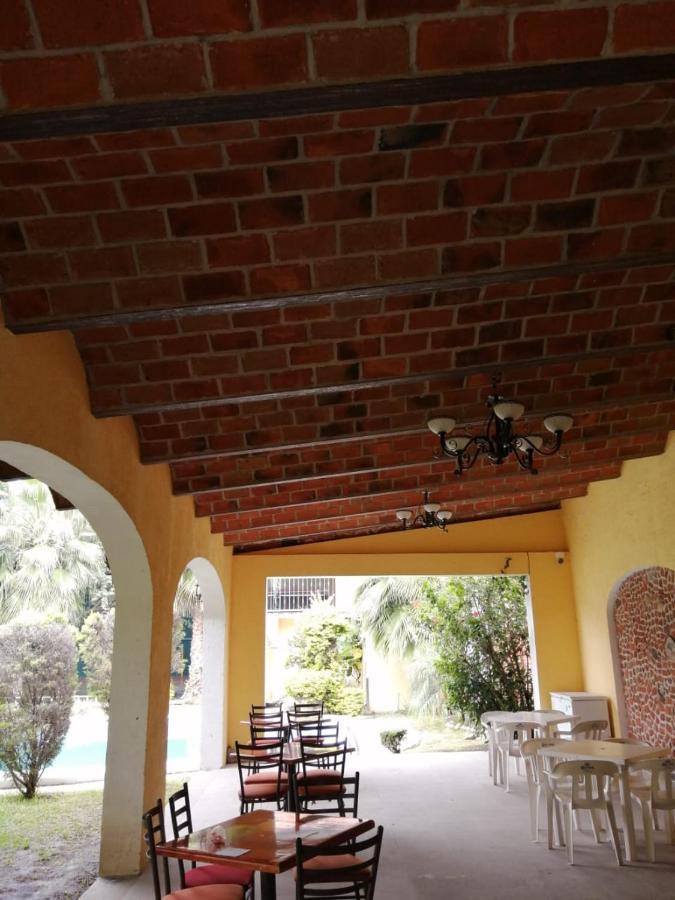 Hotel Quinta Del Descanso Cuautla  ภายนอก รูปภาพ