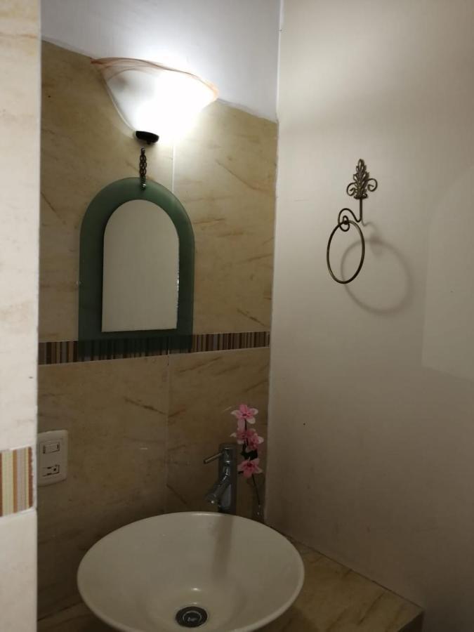Hotel Quinta Del Descanso Cuautla  ภายนอก รูปภาพ