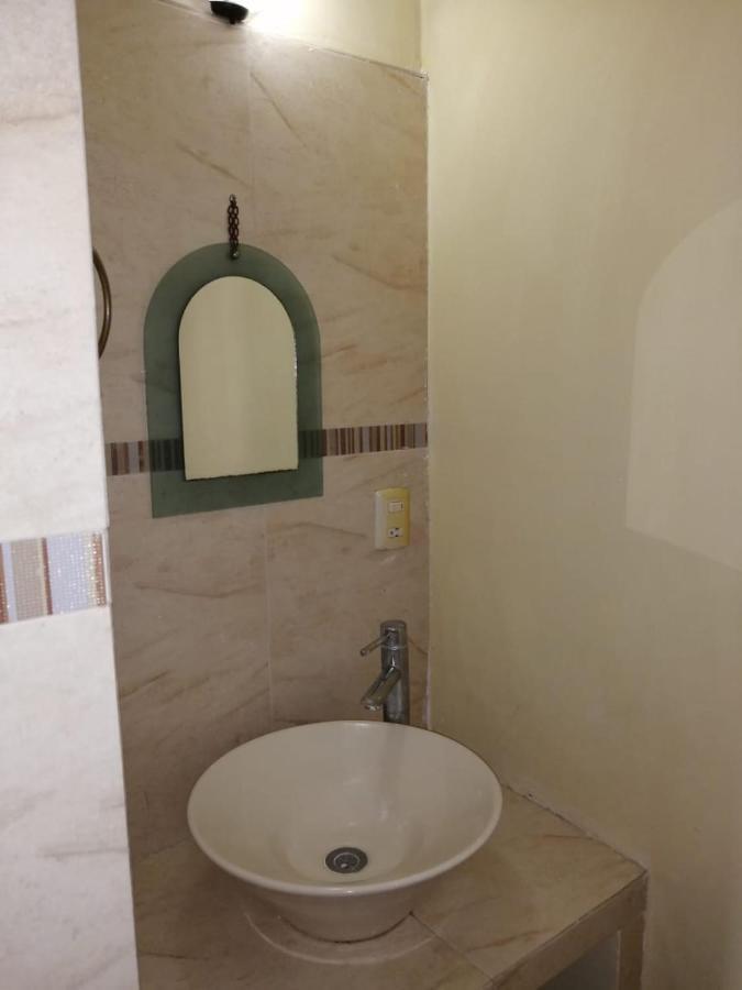 Hotel Quinta Del Descanso Cuautla  ภายนอก รูปภาพ